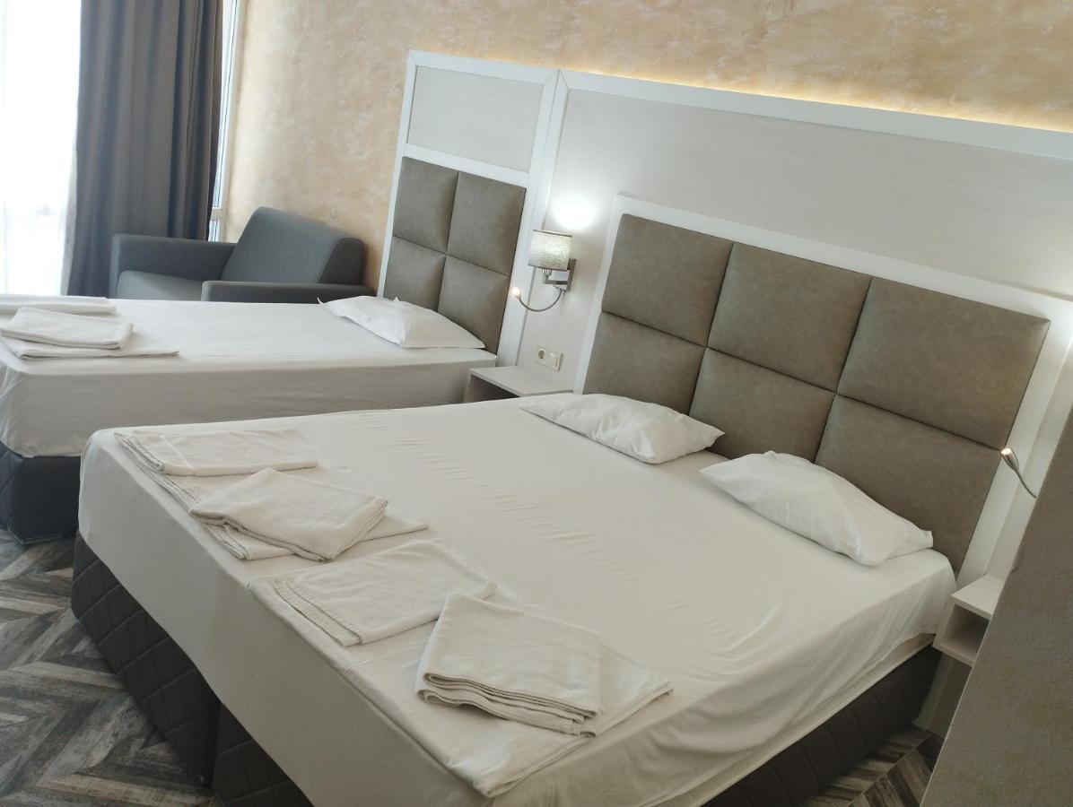 Sea View Triple S B Apartment Pomorie Exterior photo